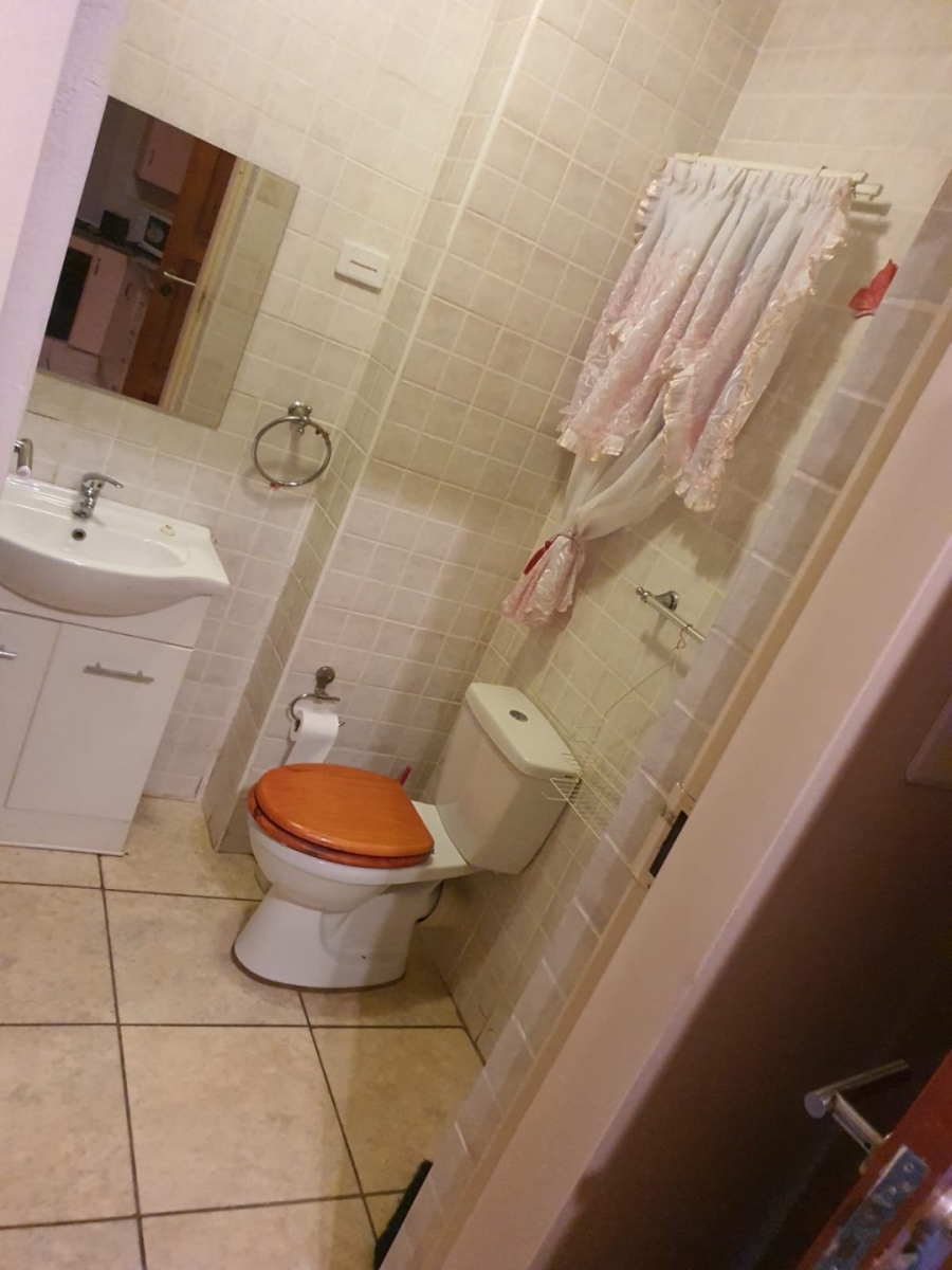 1 Bedroom Property for Sale in Die Bult North West